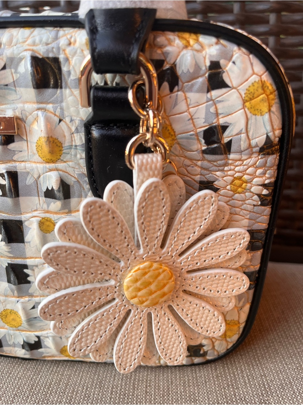 NWT BRAHMIN MARA in MULTI PETALINE Satchel - Picture 6 of 13